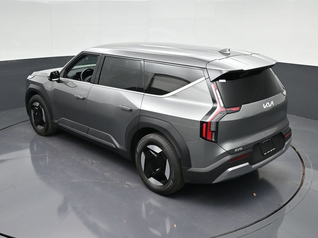 2025 Kia EV9 Light