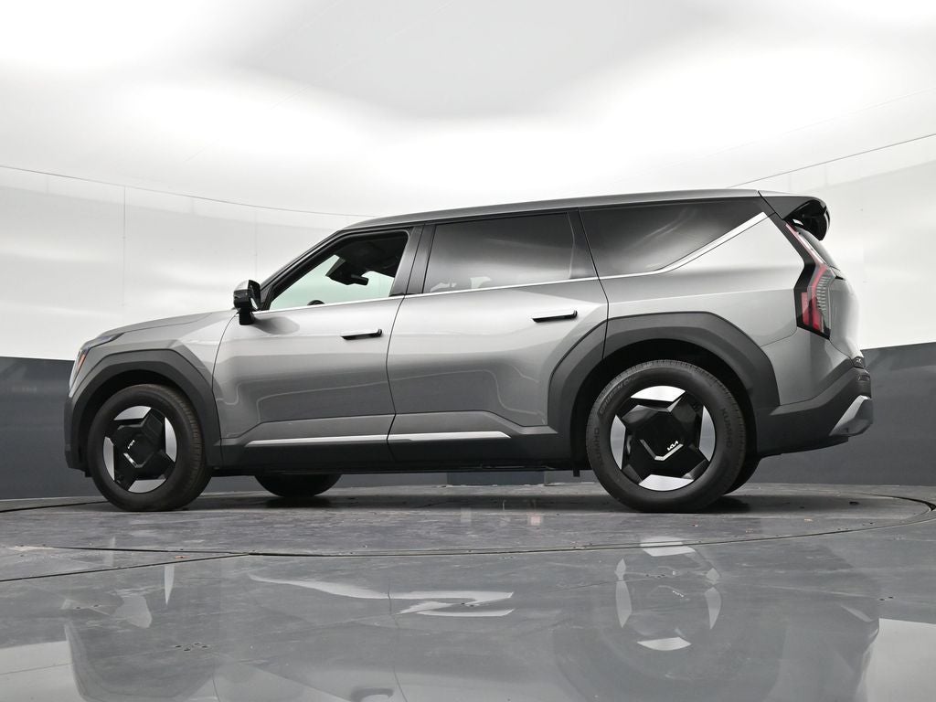 2025 Kia EV9 Light