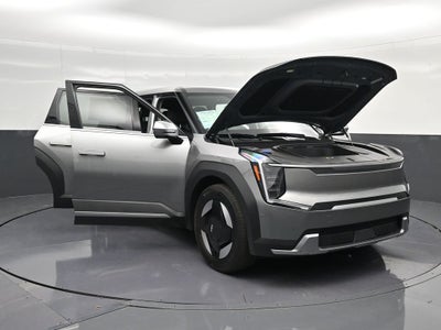 2025 Kia EV9 Light