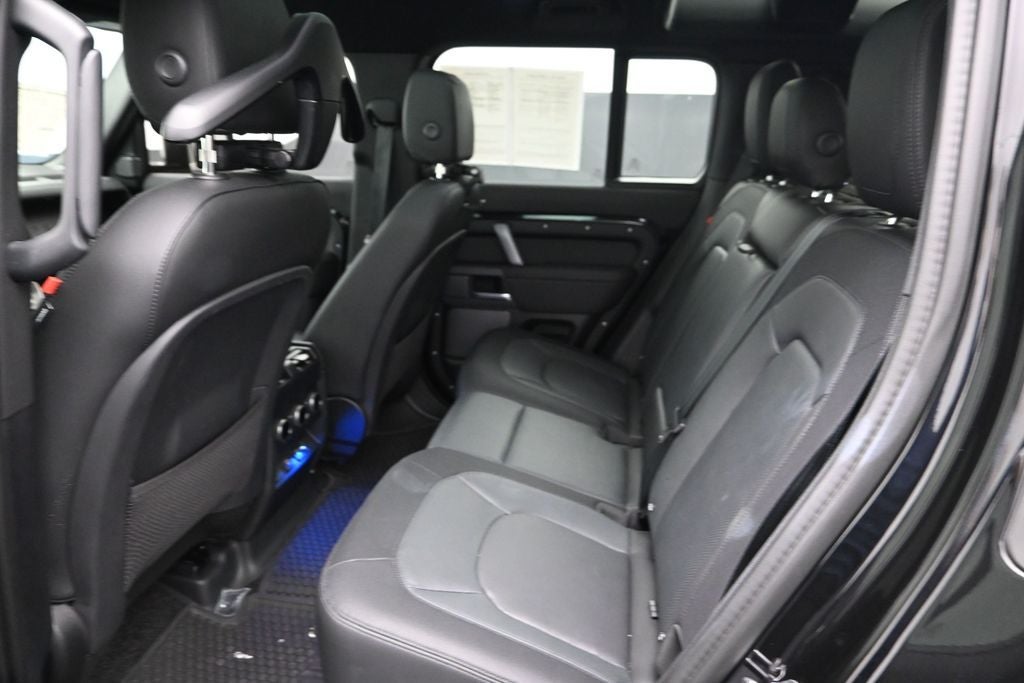 2024 Land Rover Defender 110 X-Dynamic SE