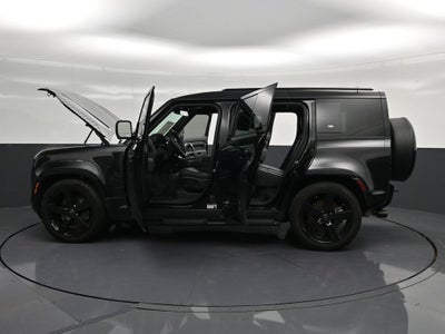 2024 Land Rover Defender 110 X-Dynamic SE