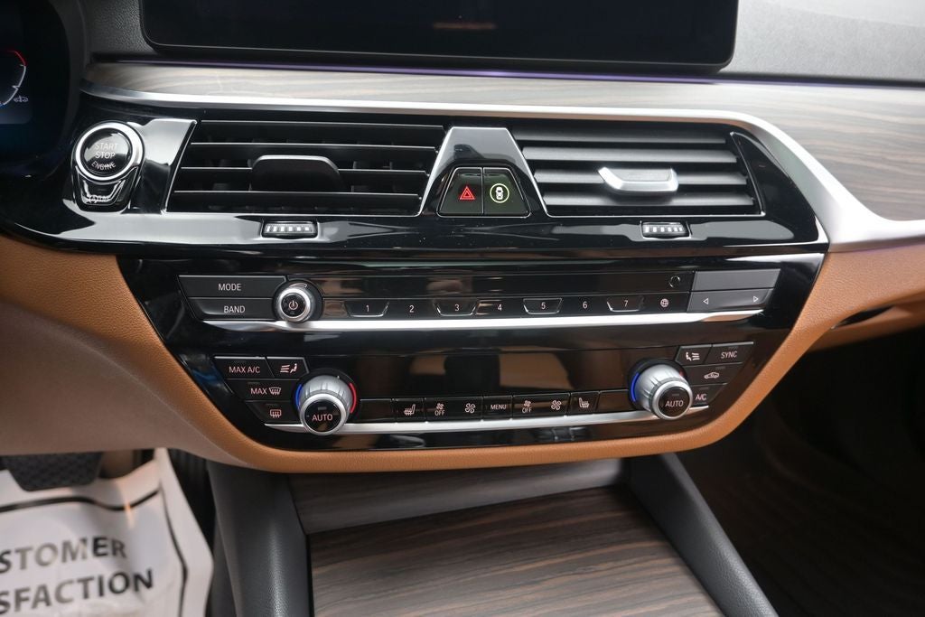 2021 BMW 5 Series 530i