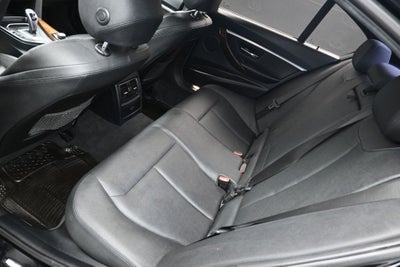 2018 BMW 3 Series 330i