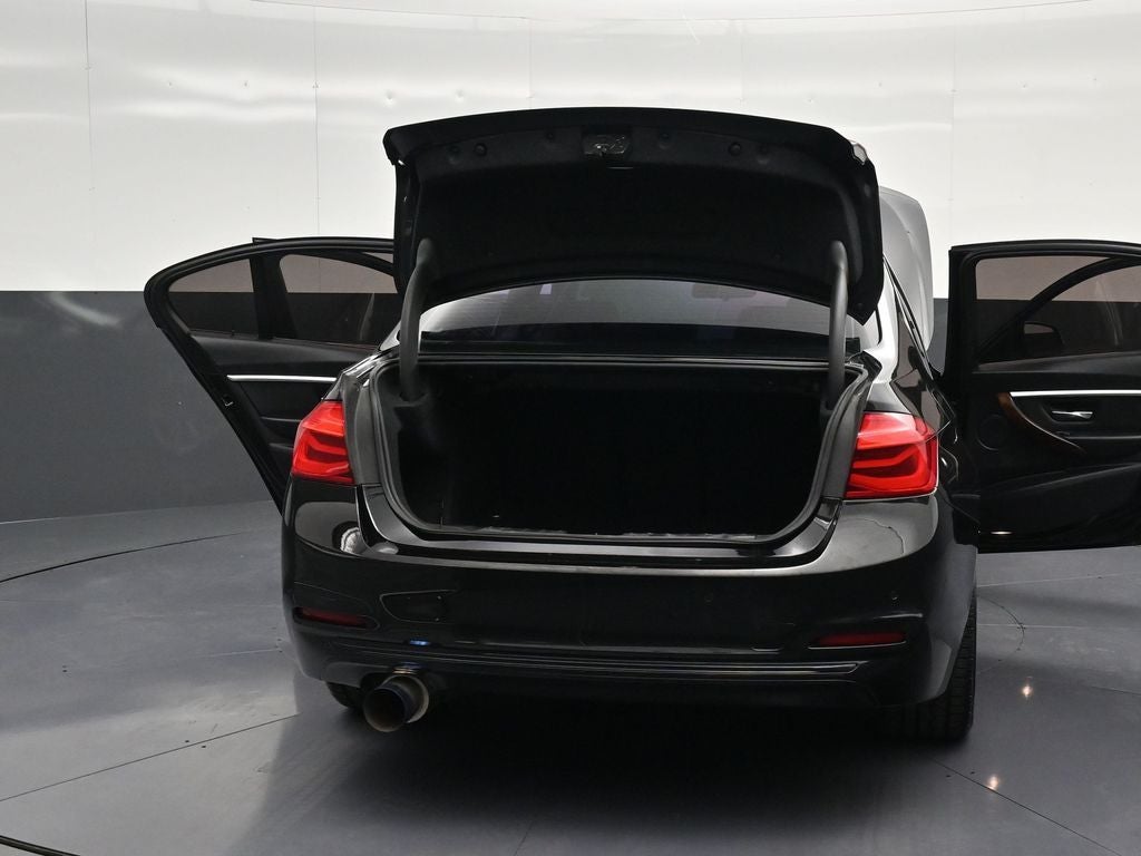 2018 BMW 3 Series 330i