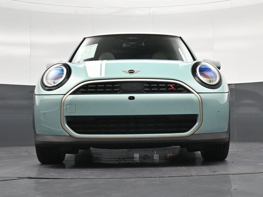 2025 MINI Cooper S Iconic