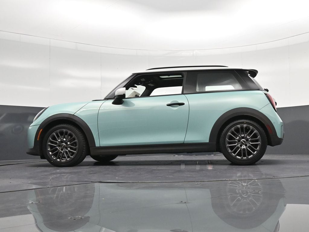 2025 MINI Cooper S Iconic
