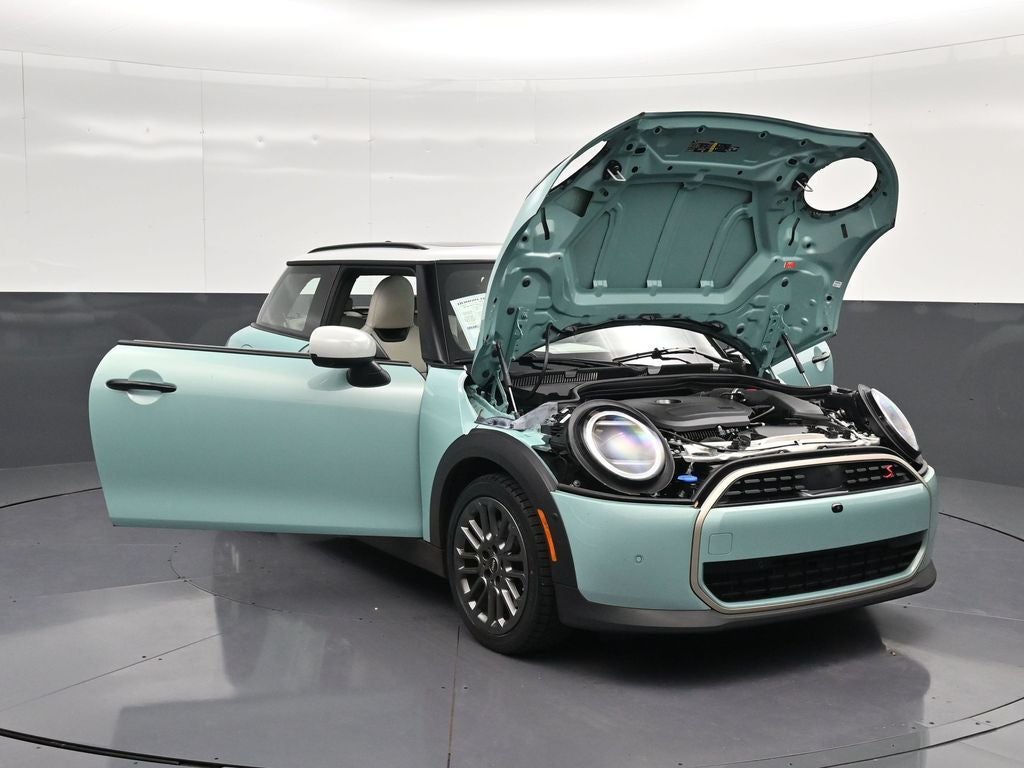 2025 MINI Cooper S Iconic