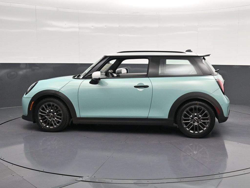 2025 MINI Cooper S Iconic