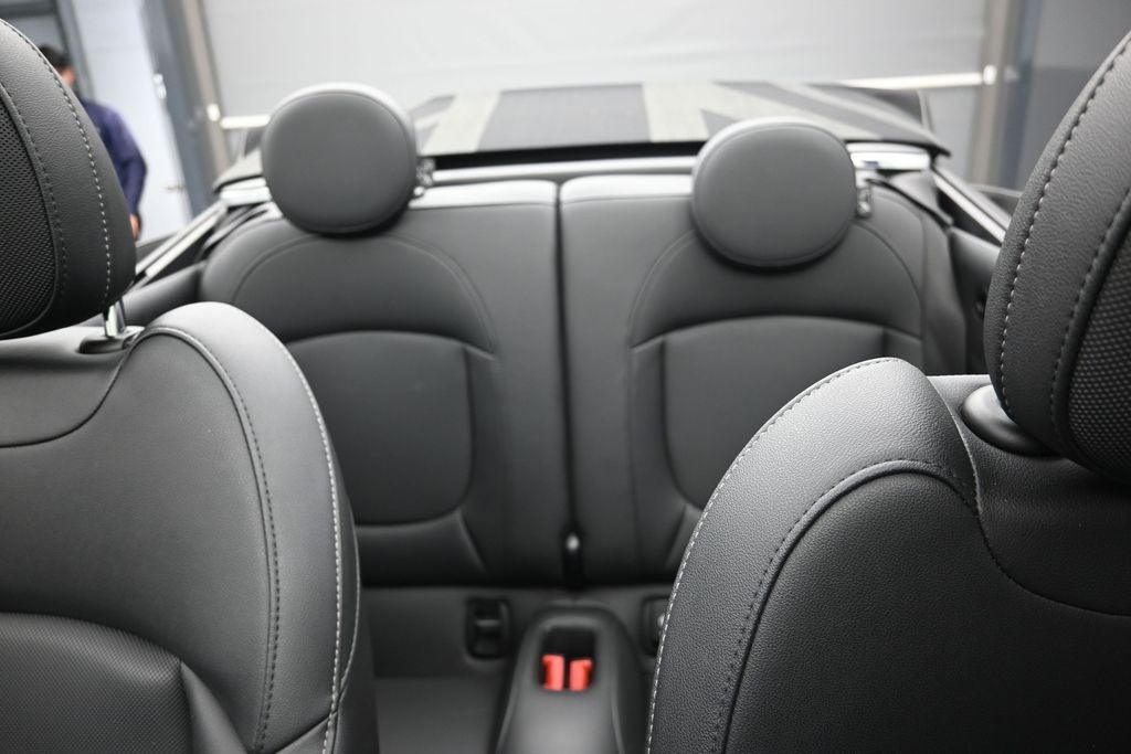 2023 MINI Cooper S Base
