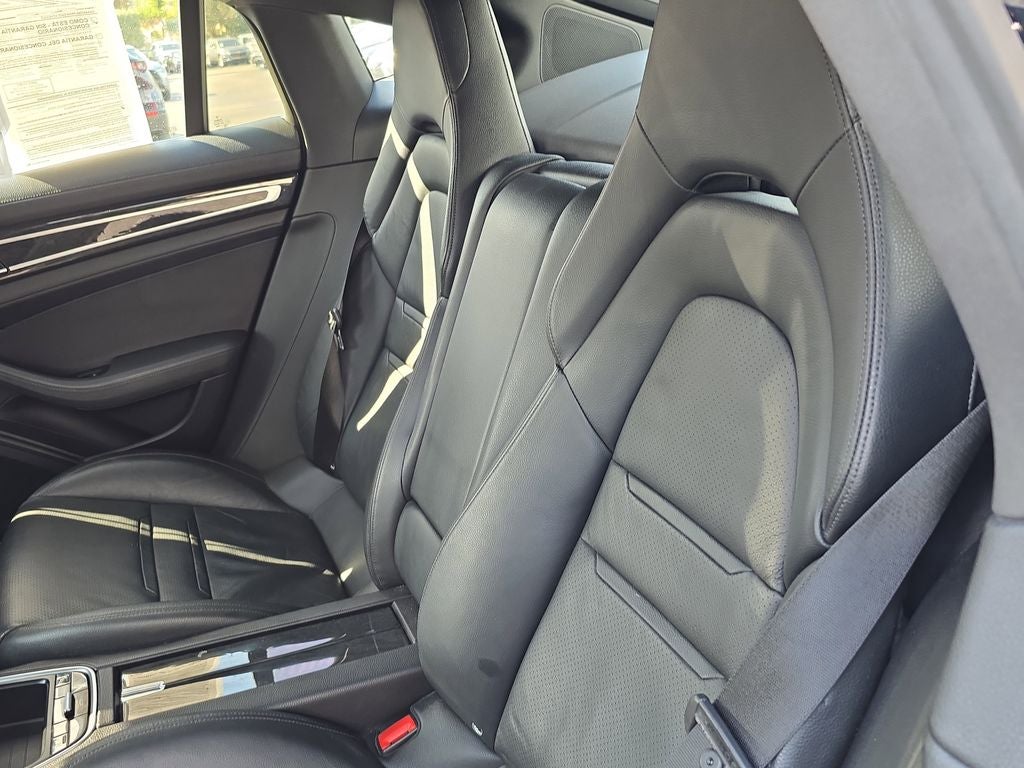 2017 Porsche Panamera 4S
