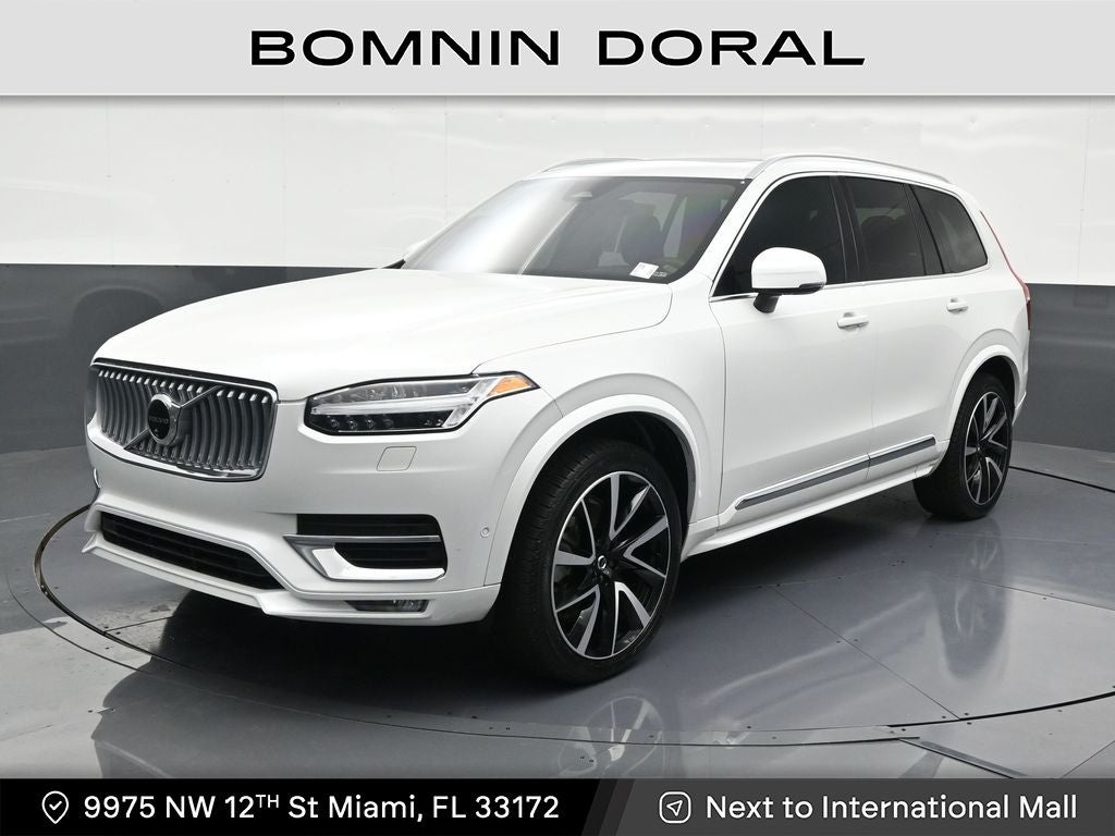 2024 Volvo XC90 B5 Plus