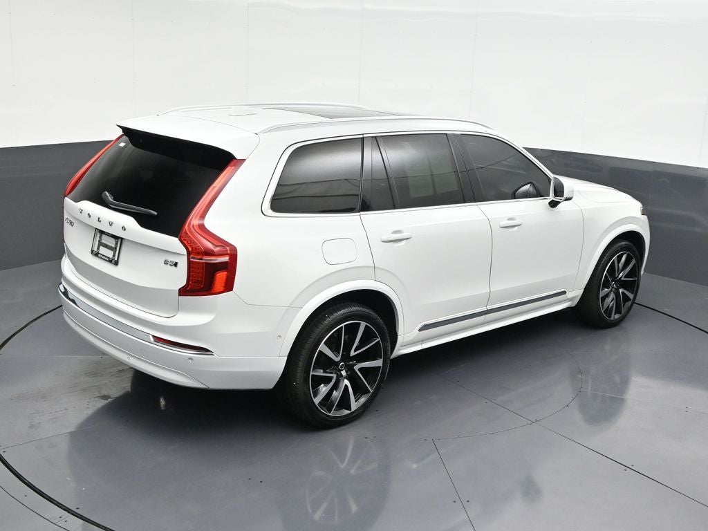 2024 Volvo XC90 B5 Plus