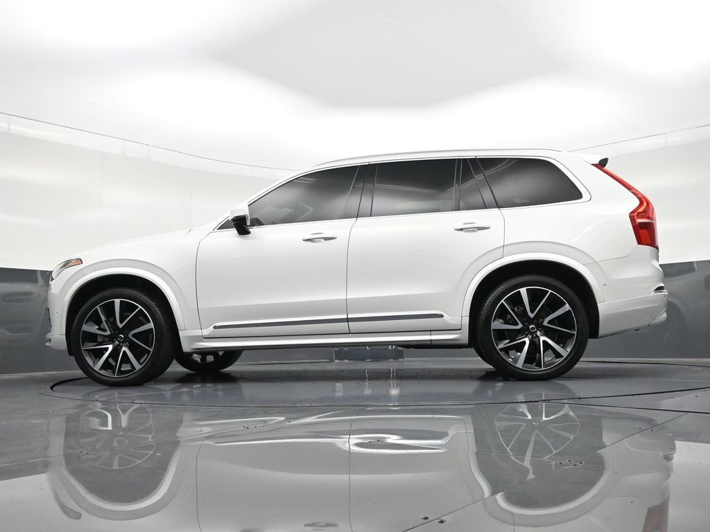2024 Volvo XC90 B5 Plus