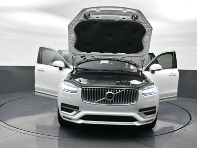 2024 Volvo XC90 B5 Plus