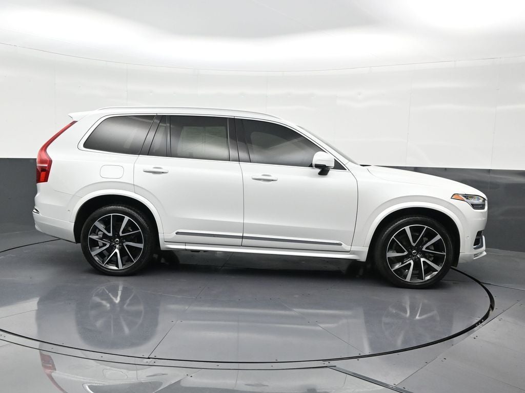 2024 Volvo XC90 B5 Plus