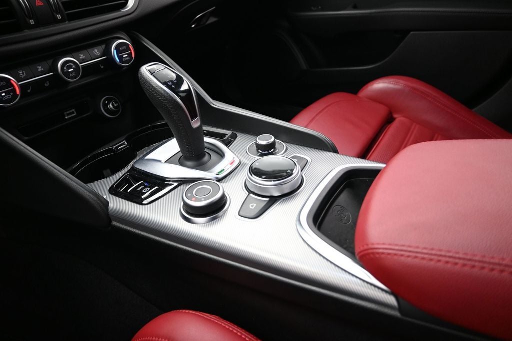 2024 Alfa Romeo Giulia Ti