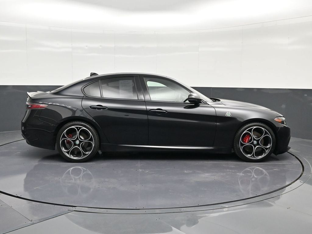 2024 Alfa Romeo Giulia Veloce