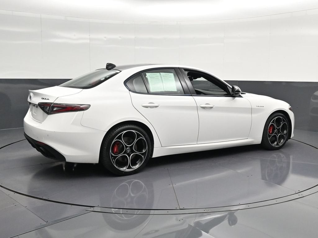 2025 Alfa Romeo Giulia Base