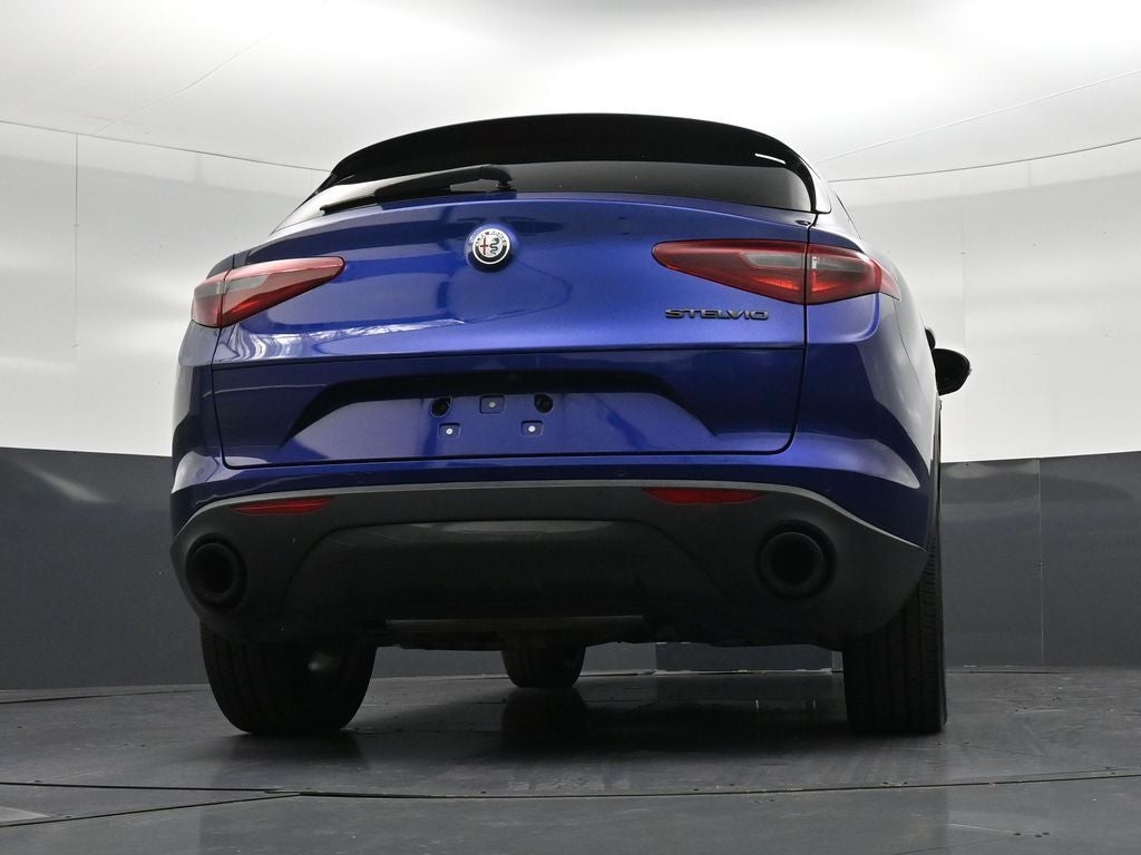 2020 Alfa Romeo Stelvio Base