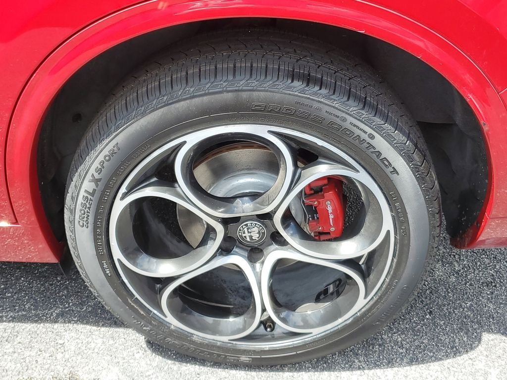 2022 Alfa Romeo Stelvio Veloce