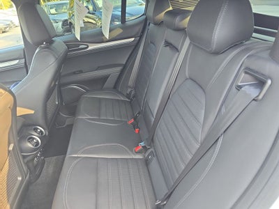 2023 Alfa Romeo Stelvio Veloce