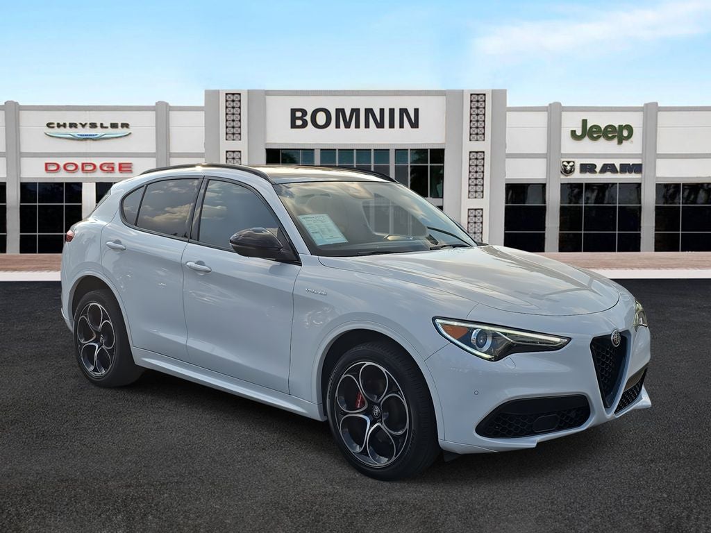 2023 Alfa Romeo Stelvio Veloce
