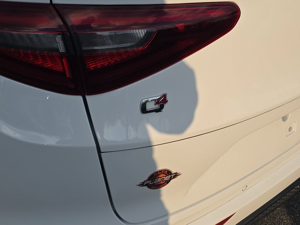 2023 Alfa Romeo Stelvio Veloce