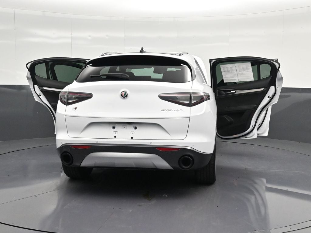 2024 Alfa Romeo Stelvio Ti