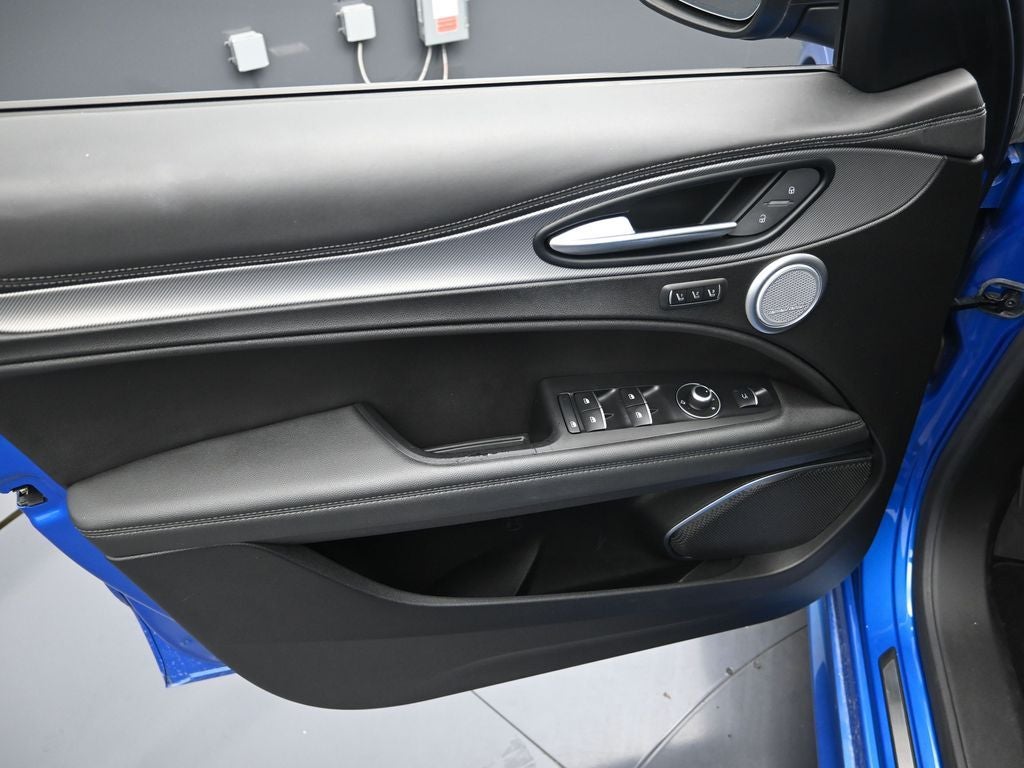 2023 Alfa Romeo Stelvio Veloce