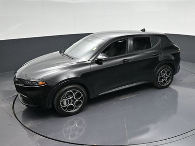 2025 Alfa Romeo Tonale Base